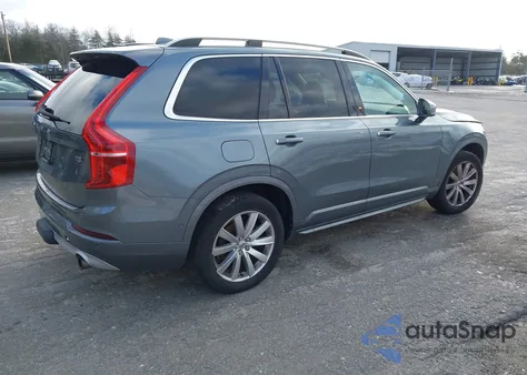 2018 Volvo Xc90 T5 Momentum z USA, uszkodzony, nr VIN YV4102PK5J1350255
